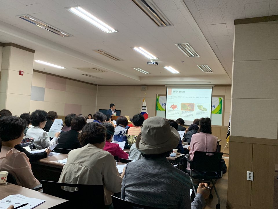 KakaoTalk_20190611_155245053_05.jpg